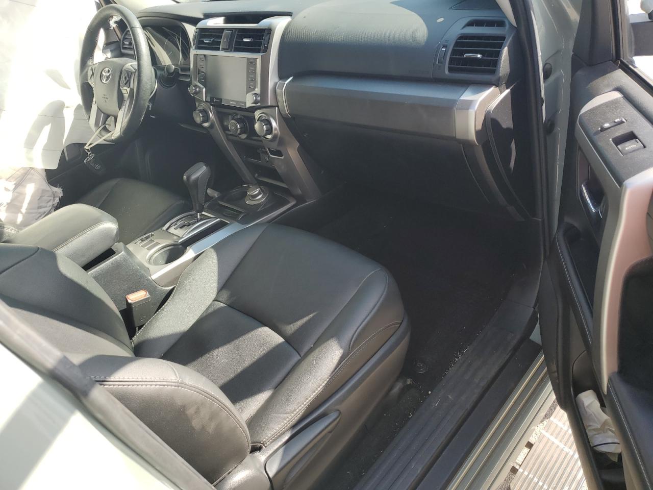 2022 TOYOTA 4RUNNER SR5 PREMIUM VIN:JTESU5JR0N5975322