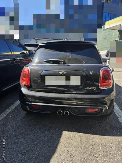 2018 MINI Cooper VIN: