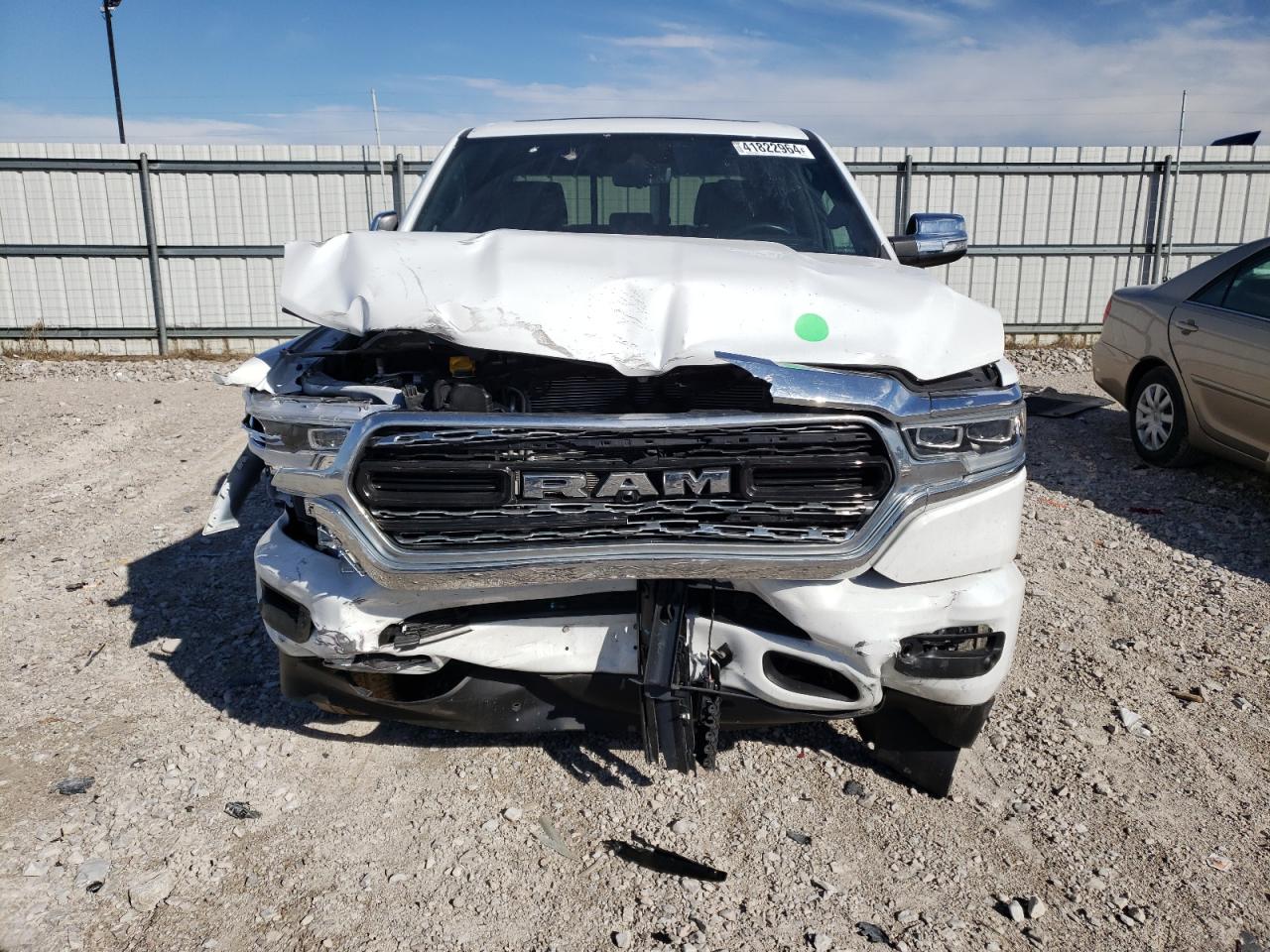 2022 RAM 1500 LIMITED VIN:1C6SRFHT0NN138011