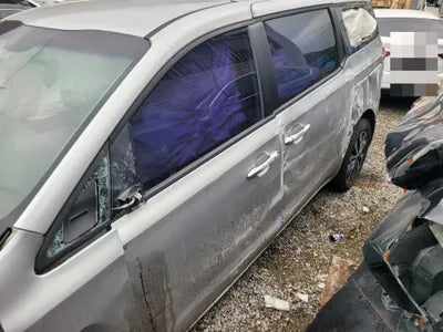 2017 Kia Carnival VIN: