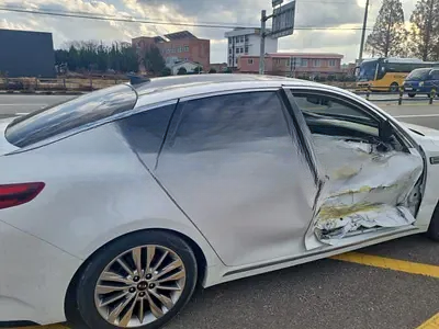 2019 Kia K5 KNAGW411BKA325878 VIN:KNAGW411BKA325878