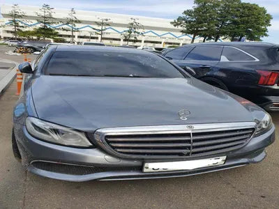 2018 Mercedes-Benz E 300 WDDZF4KB2JA413020 VIN:WDDZF4KB2JA413020