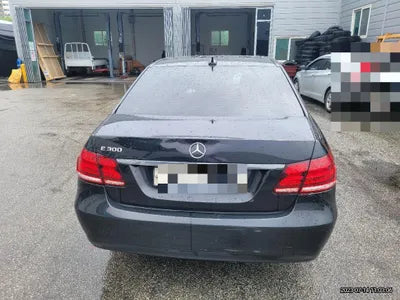 2015 Mercedes-Benz E 300 WDDHF5FB8FB162579 VIN:WDDHF5FB8FB162579