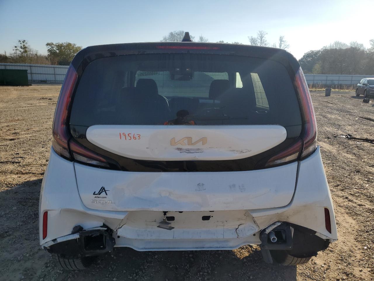 2023 KIA SOUL LX VIN:KNDJ23AU7P7857824