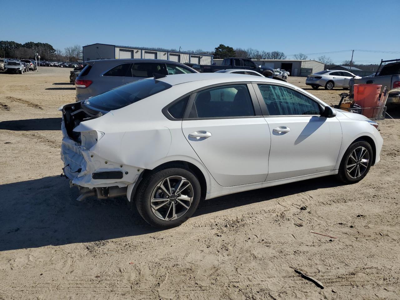 2023 KIA FORTE LX VIN:3KPF24AD9PE629741