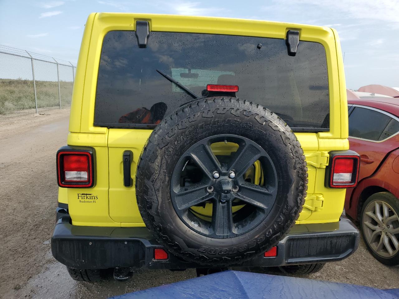 2022 JEEP WRANGLER UNLIMITED SAHARA VIN:1C4HJXEN9NW269535