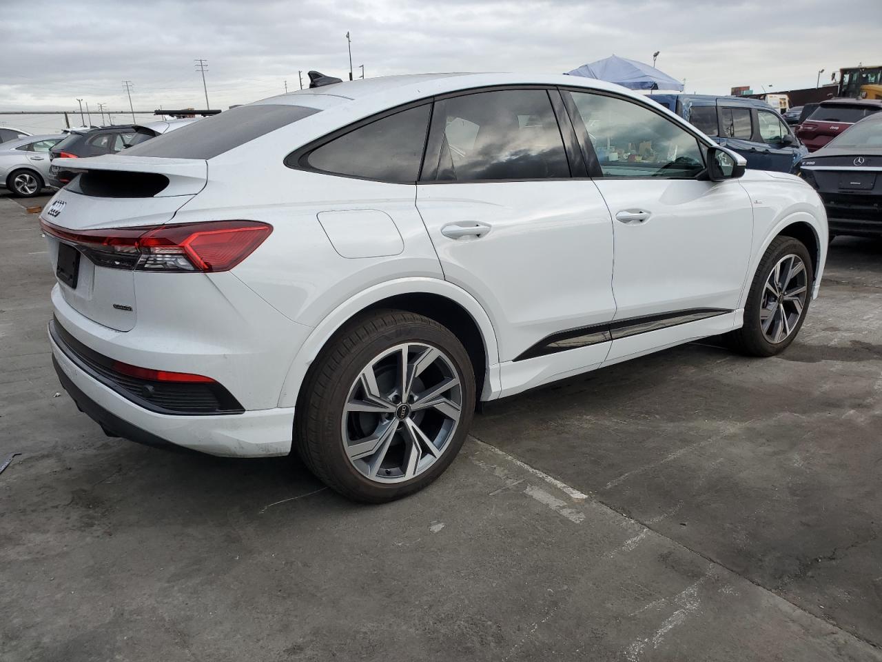2024 AUDI Q4 E-TRON SPORTBACK PREMIUM VIN:WA122BFZ5RP007285