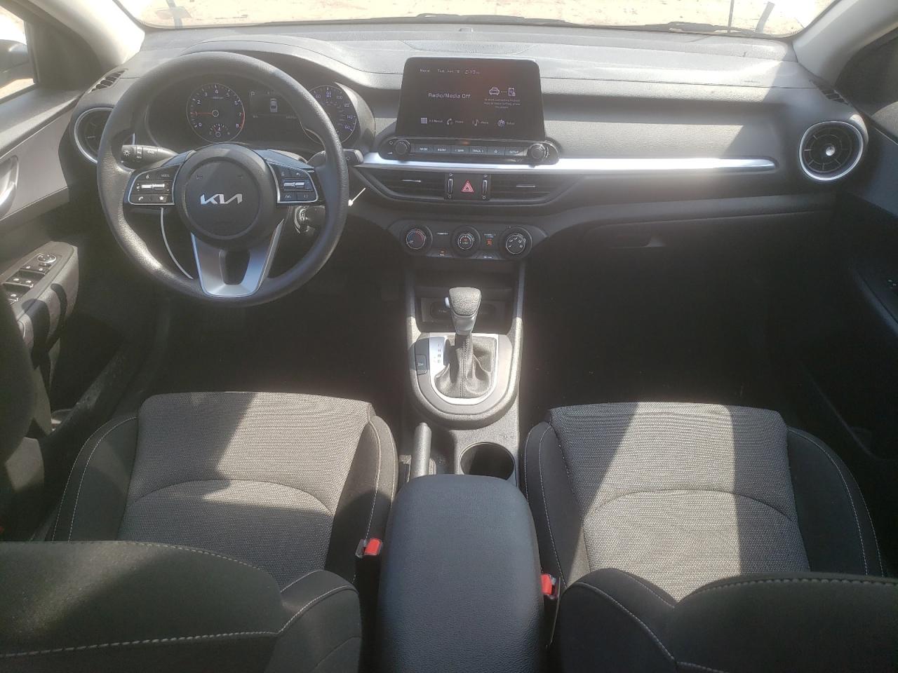 2023 KIA FORTE LX VIN:3KPF24AD3PE645790