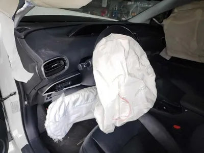 2018 Toyota Prius Prime VIN: