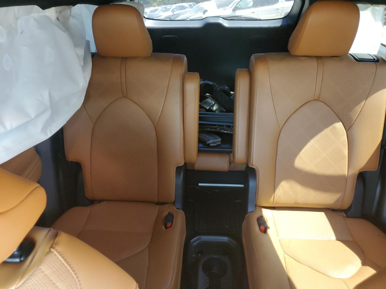 2024 TOYOTA HIGHLANDER LE VIN:5TDKDRAH1RS536956