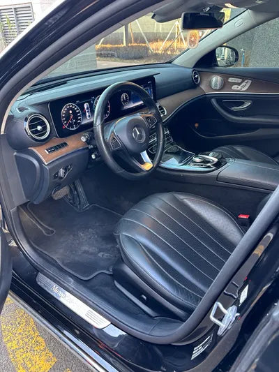 2018 Mercedes-Benz E 300 WDDZF4JB2JA400964 VIN:WDDZF4JB2JA400964