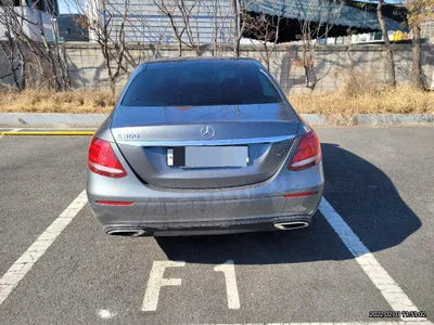 2017 Mercedes-Benz E 300 WDDZF4JB7HA156352 VIN:WDDZF4JB7HA156352