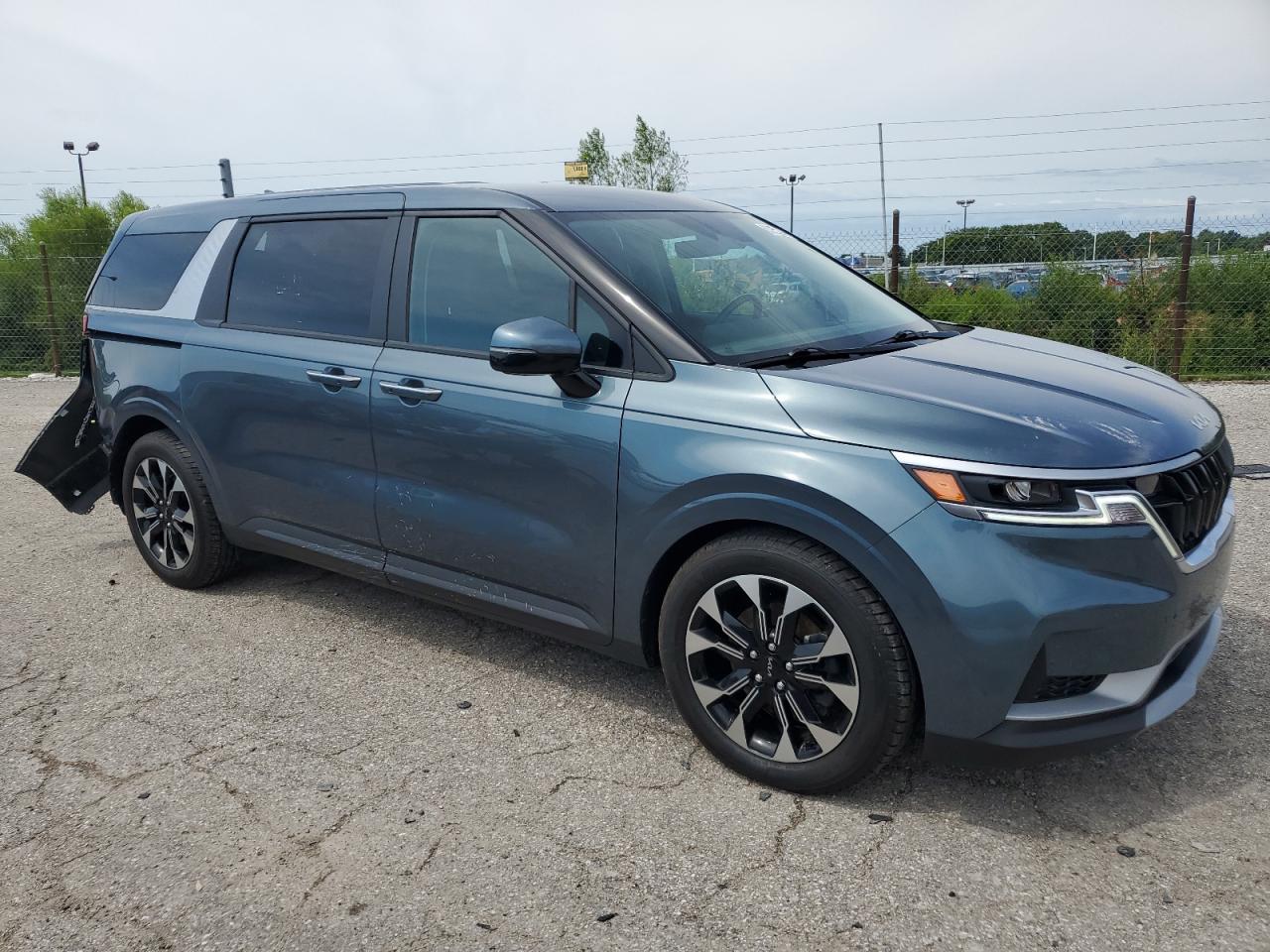 2022 KIA CARNIVAL EX VIN:KNDNC5H3XN6061451