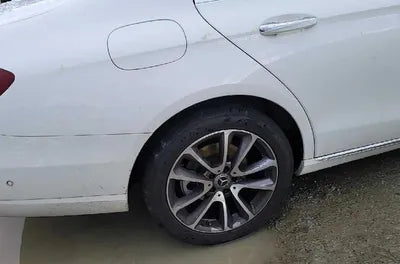 2019 Mercedes-Benz E 300 WDDZF4KB7KA635330 VIN:WDDZF4KB7KA635330