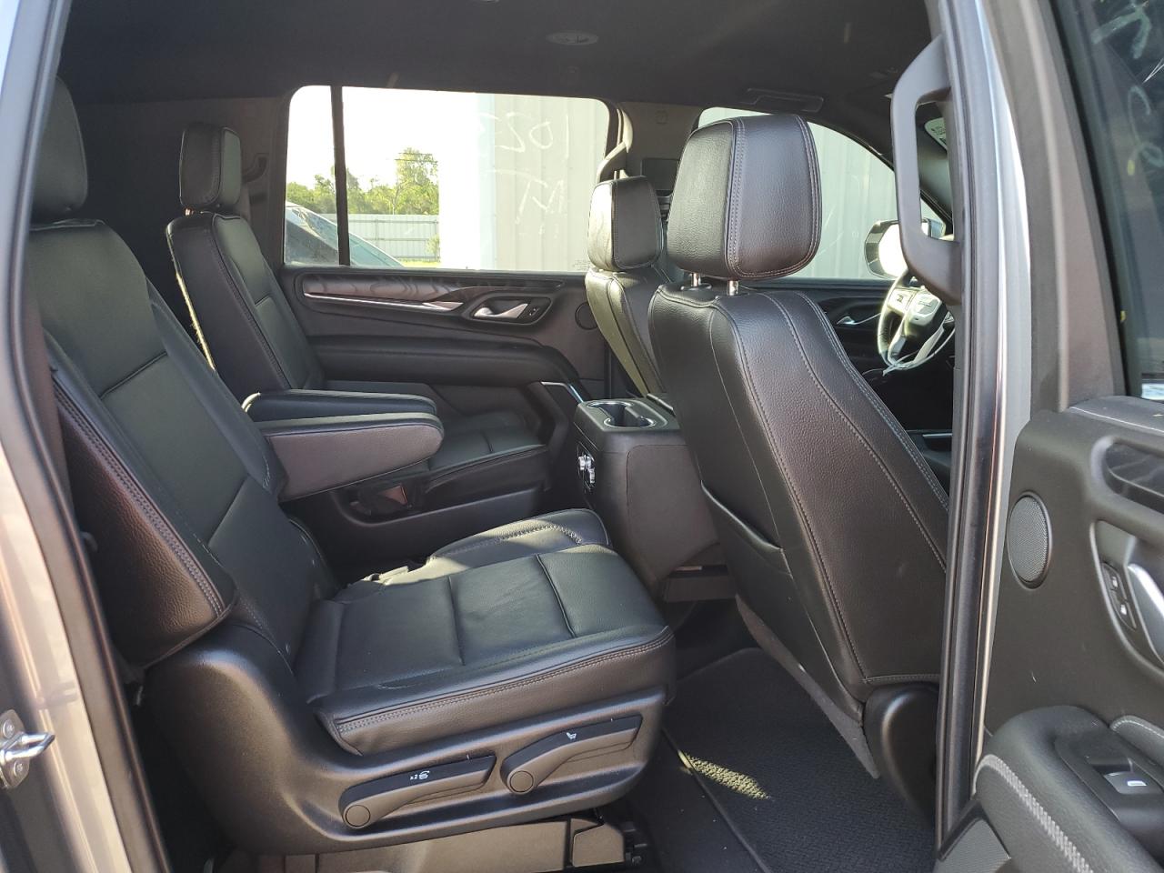 2022 GMC YUKON XL DENALI VIN:1GKS2JKL1NR259992