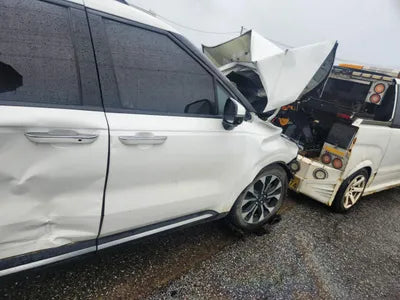 2020 Kia Carnival KNANE81BBMS004586 VIN:KNANE81BBMS004586