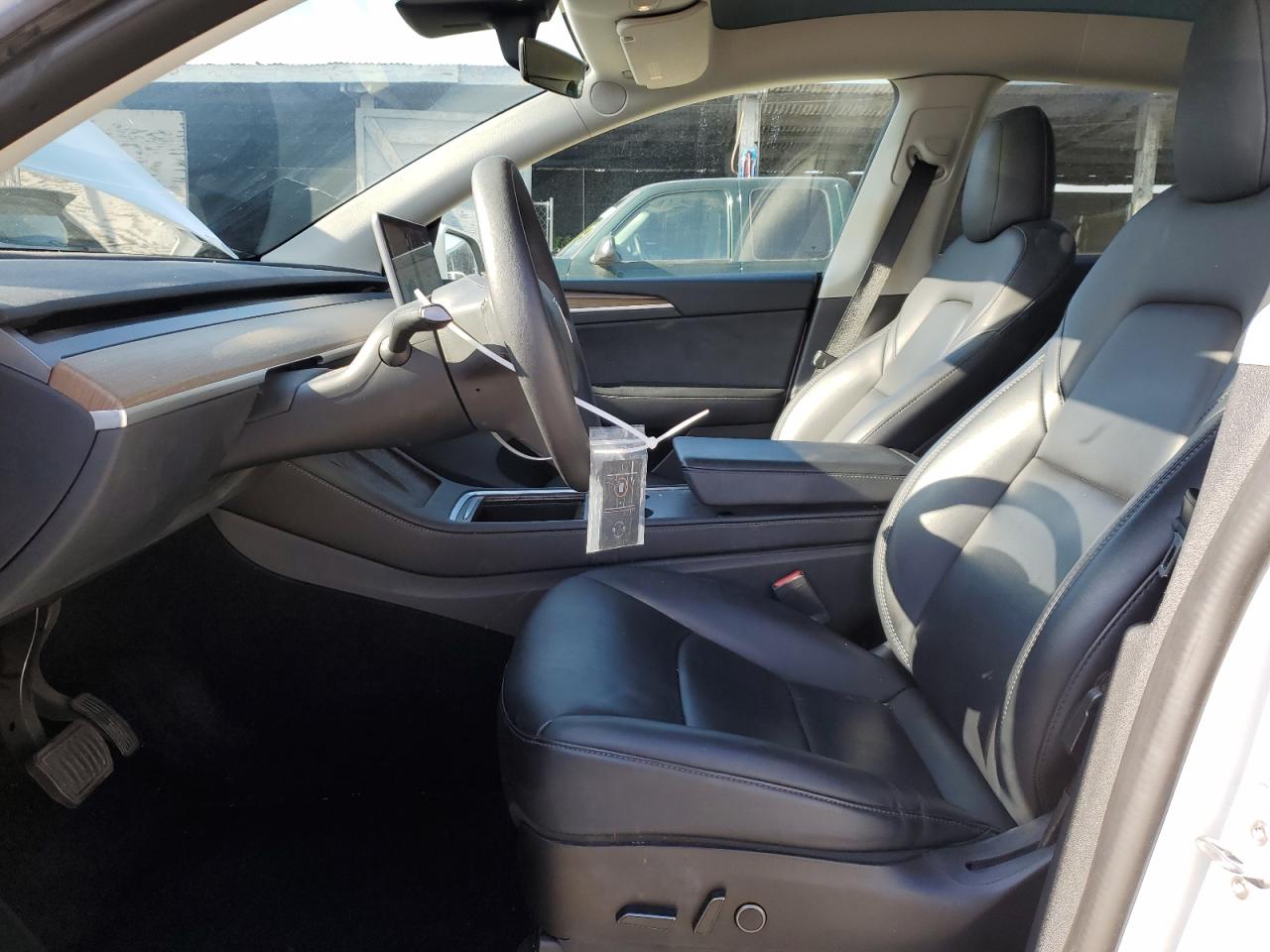 2022 TESLA MODEL Y  VIN:7SAYGDEE1NF559238