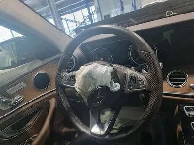 2017 Mercedes-Benz E 220 WDDZF0FB6HA277682 VIN:WDDZF0FB6HA277682