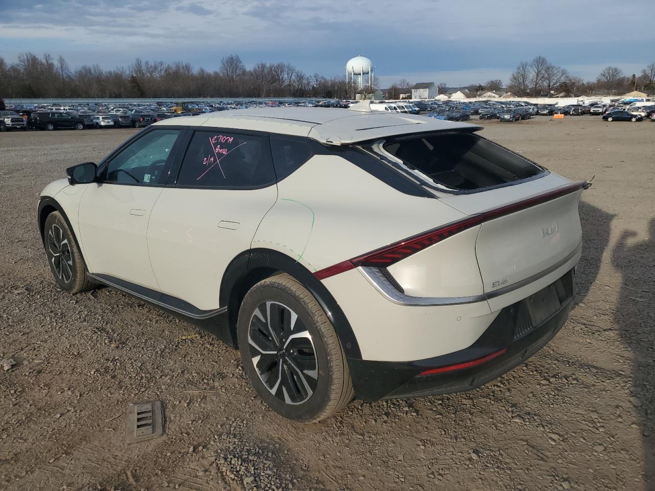 2022 KIA EV6 LIGHT VIN:KNDC3DLCXN5076952