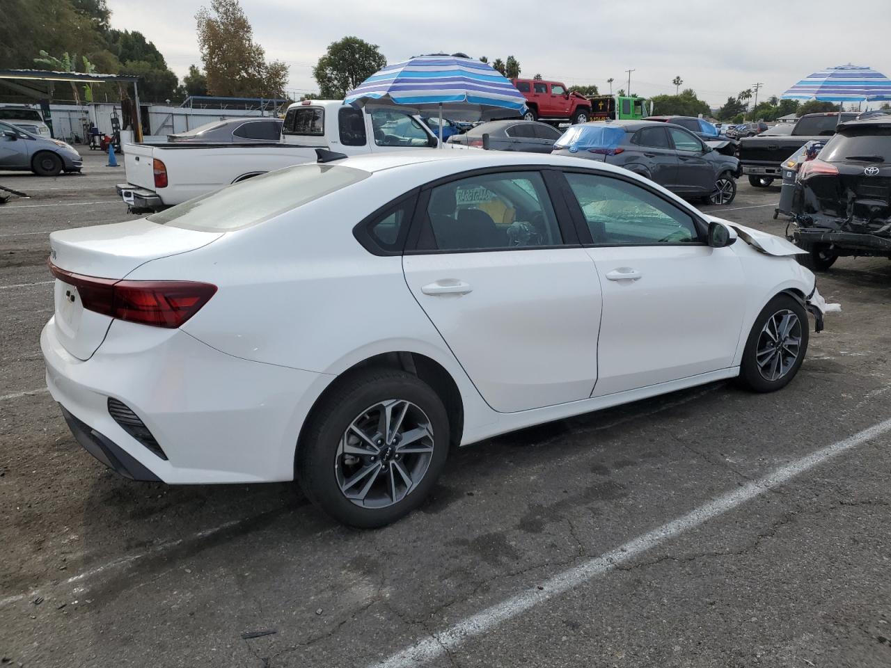 2024 KIA FORTE LX VIN:3KPF24AD9RE768030