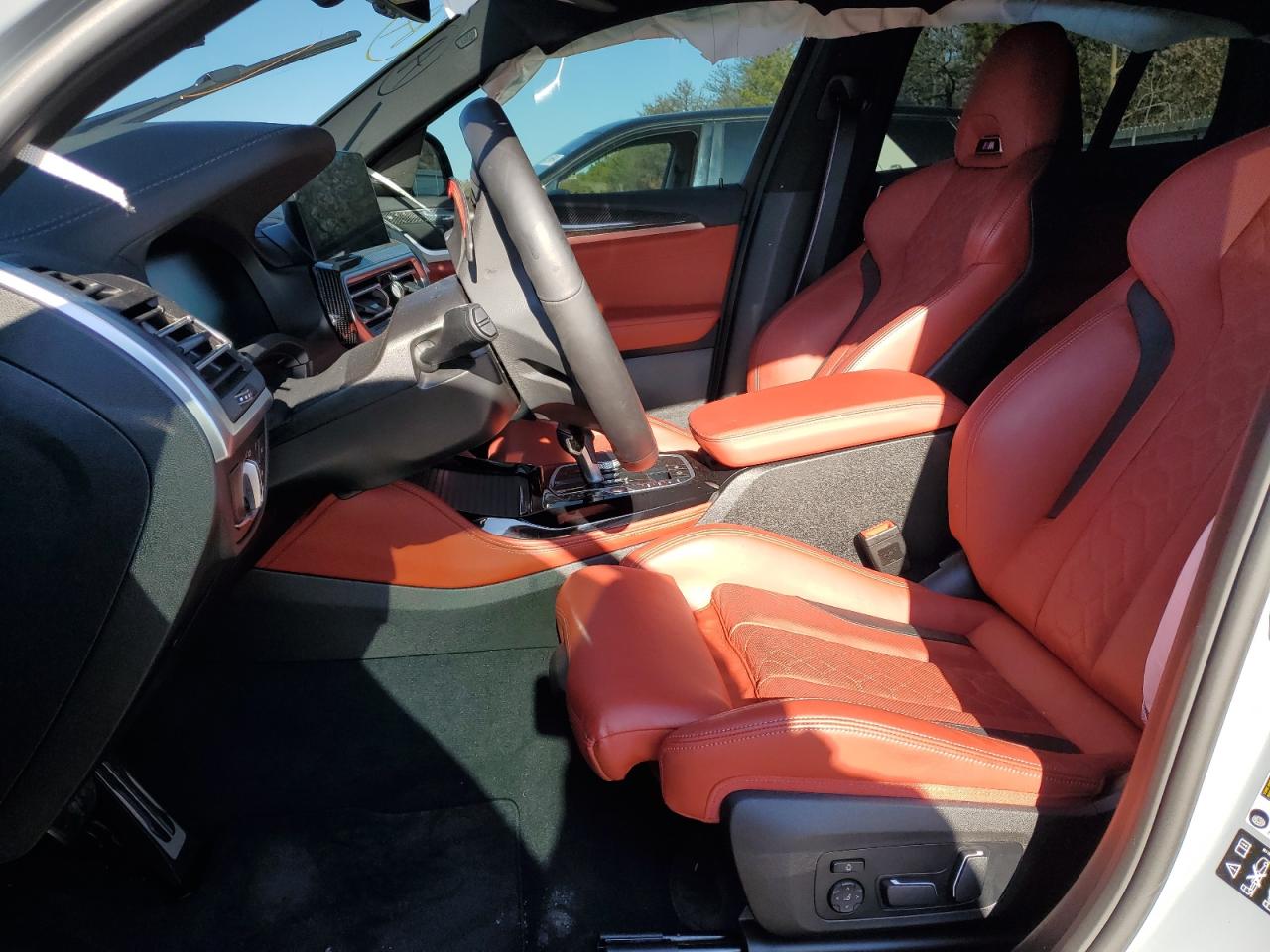 2024 BMW X4 M VIN:5YM23EC01R9W18369