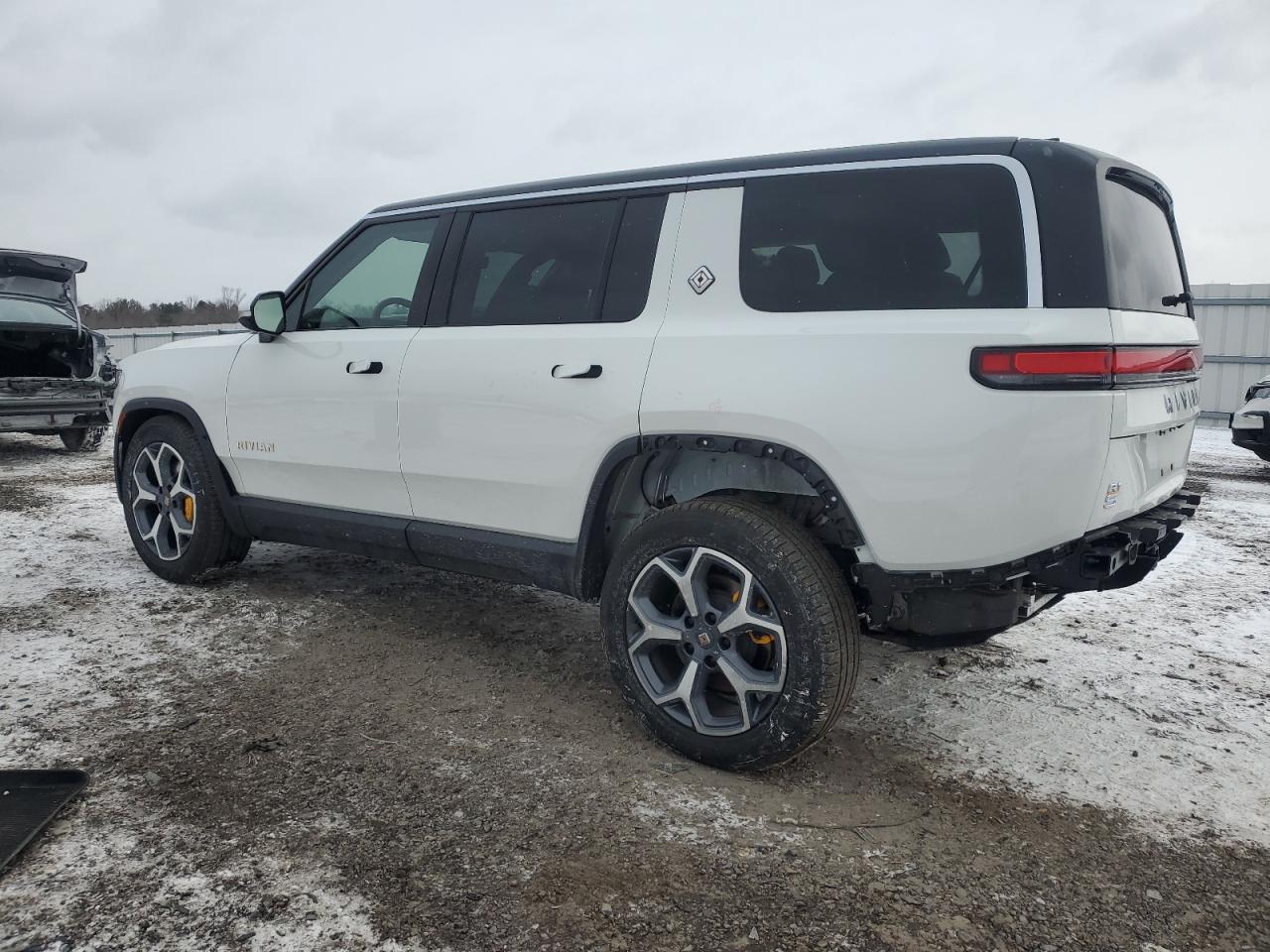 2023 RIVIAN R1S ADVENTURE VIN:7PDSGABA1PN017282