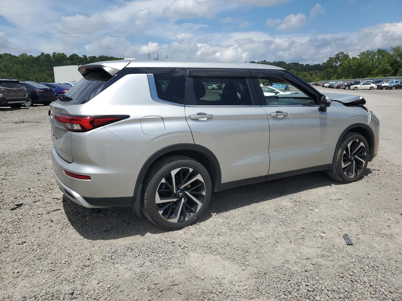 2022 MITSUBISHI OUTLANDER SE VIN:JA4J4UA81NZ068339