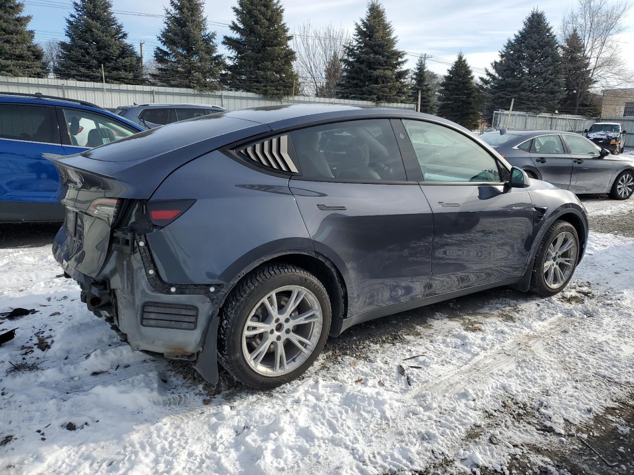 2023 TESLA MODEL Y  VIN:7SAYGDEEXPF883467