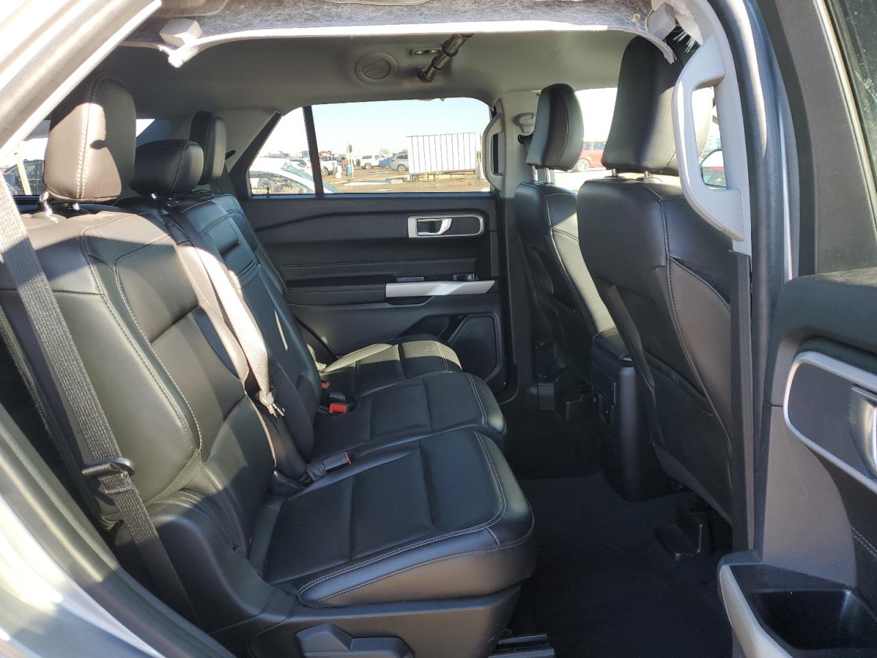 2022 FORD EXPLORER XLT VIN:1FMSK8DH3NGB05465