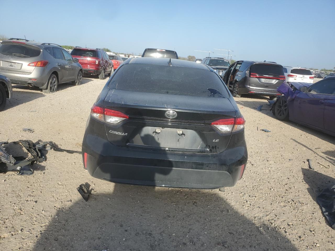 2022 TOYOTA COROLLA LE VIN:5YFEPMAE8NP379068