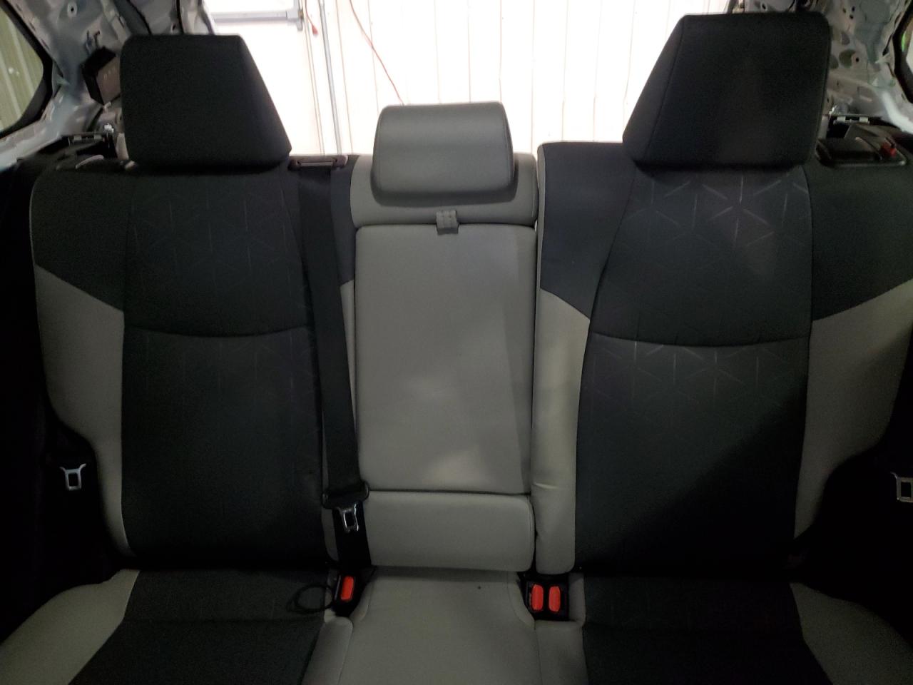 2024 TOYOTA RAV4 XLE VIN:2T3RWRFV3RW223218