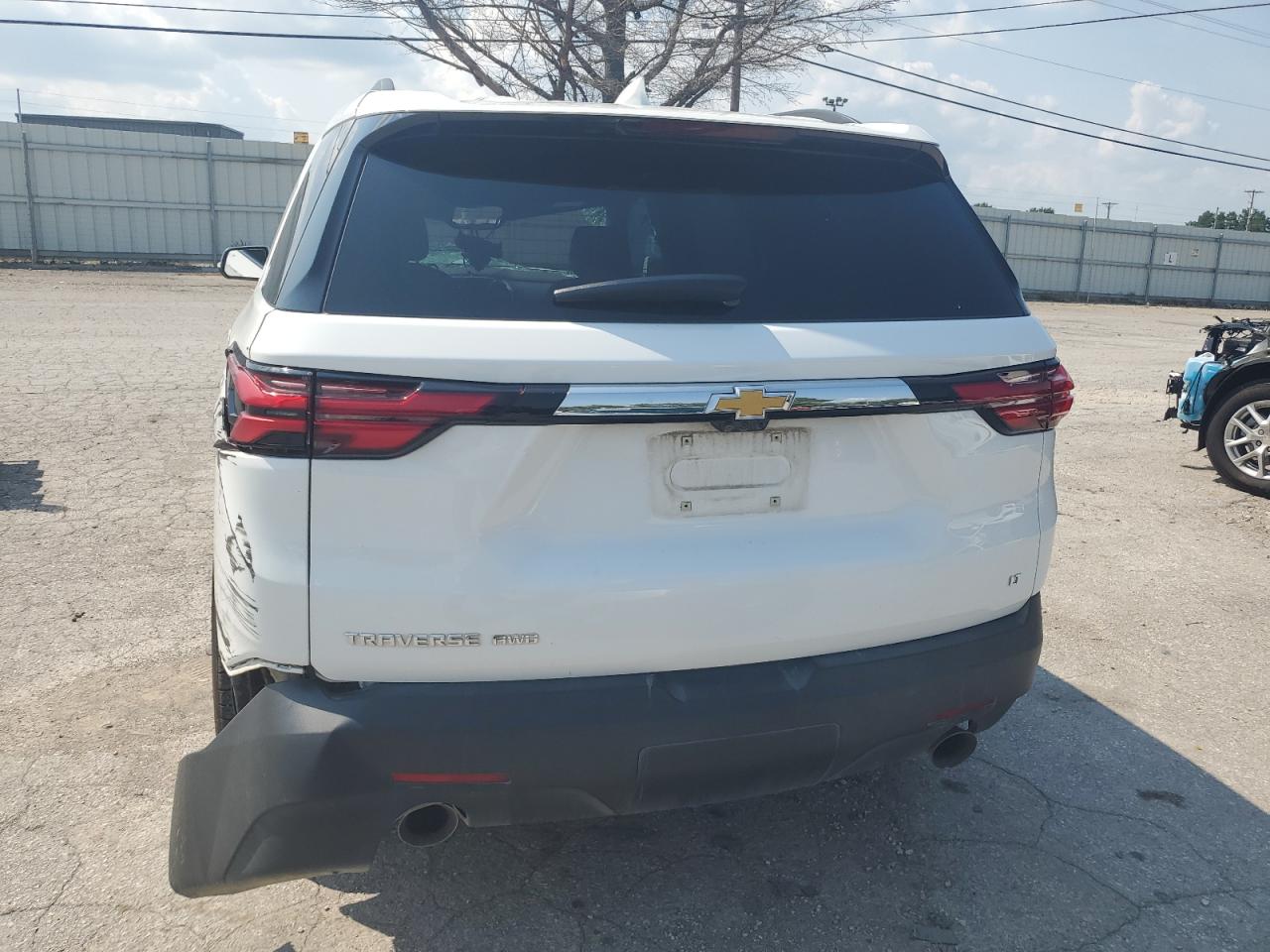 2023 CHEVROLET TRAVERSE LT VIN:1GNEVHKW4PJ270660