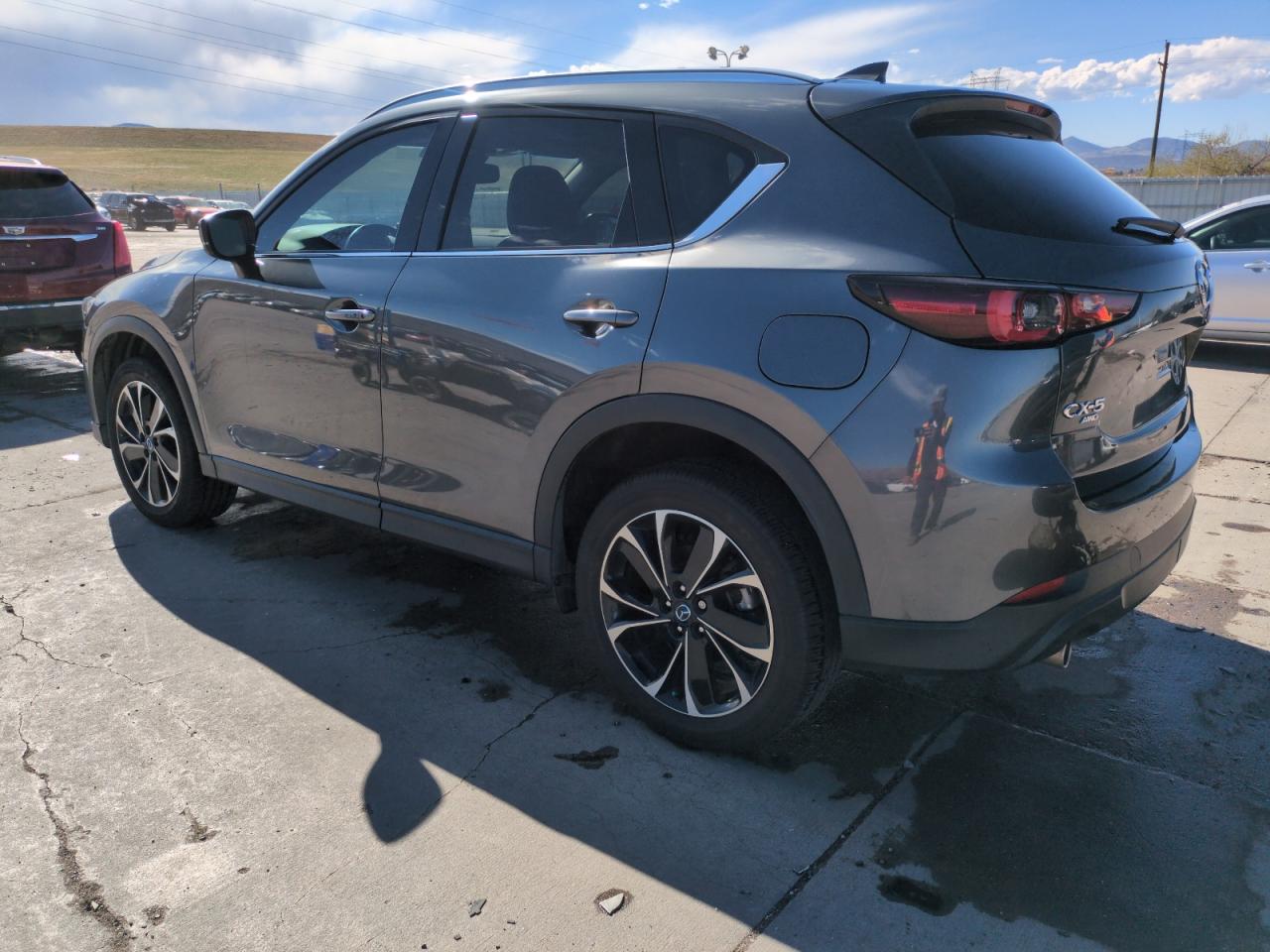 2022 MAZDA CX-5 PREMIUM VIN:JM3KFBDM8N0607732