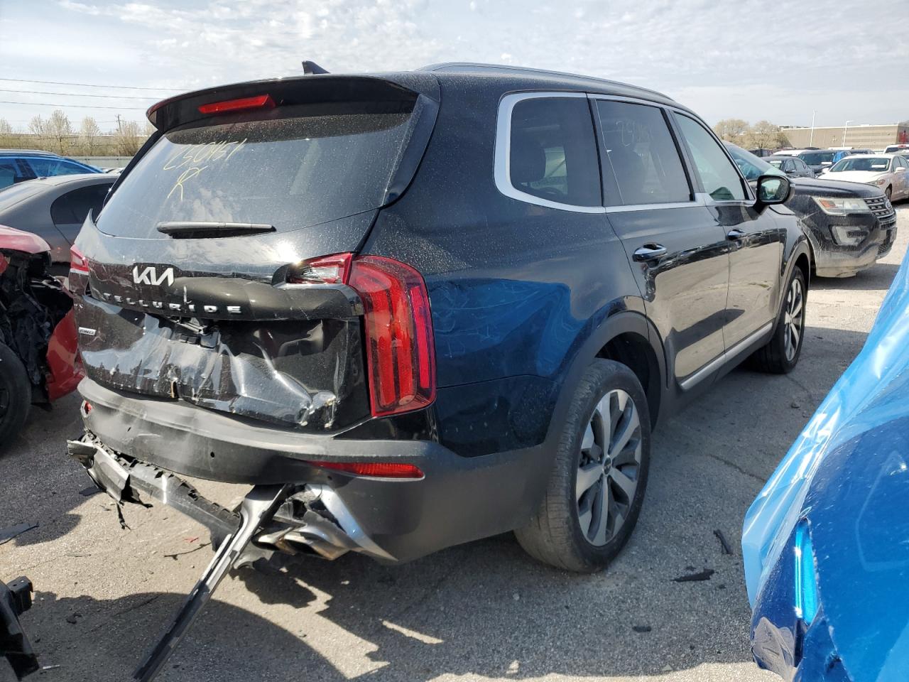 2022 KIA TELLURIDE S VIN:5XYP6DHC3NG250451