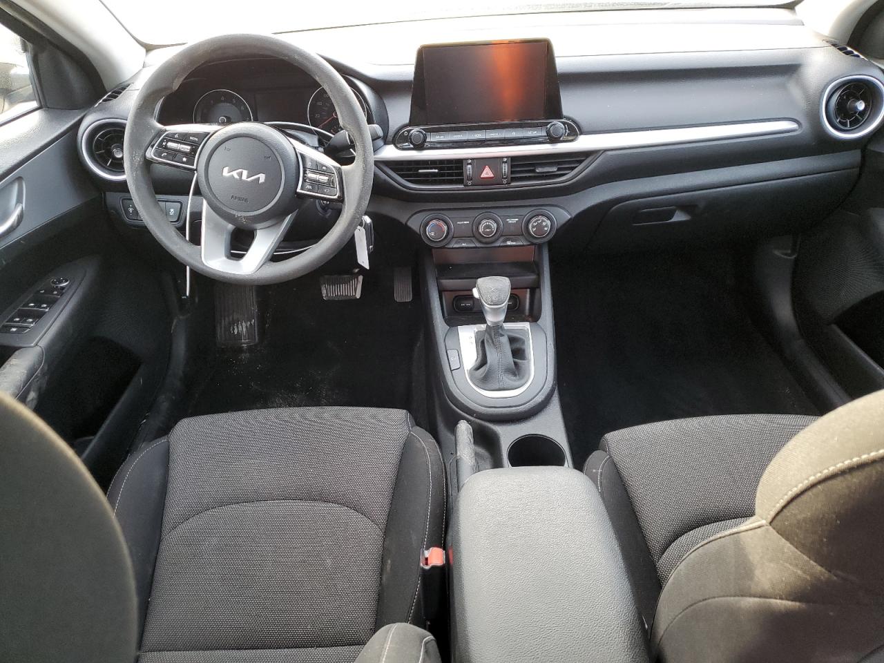 2023 KIA FORTE LX VIN:3KPF24AD7PE557356