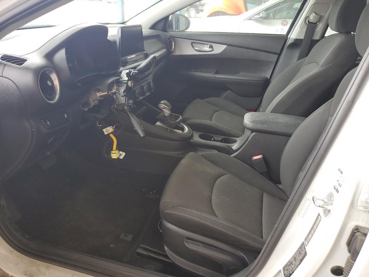 2022 KIA FORTE FE VIN:3KPF24AD4NE479647