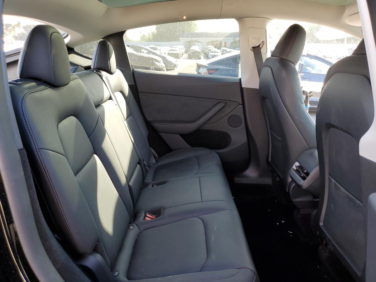 2024 TESLA MODEL Y  VIN:7SAYGDEE0RA291527