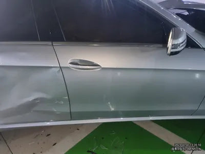 2015 Mercedes-Benz E 220 VIN: