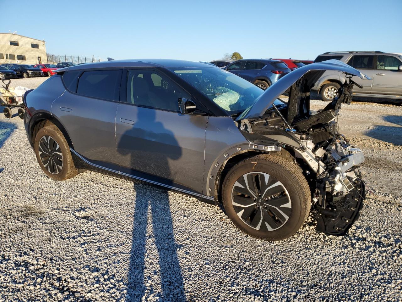2024 KIA EV6 LIGHT VIN:KNDC34LA3R5200421