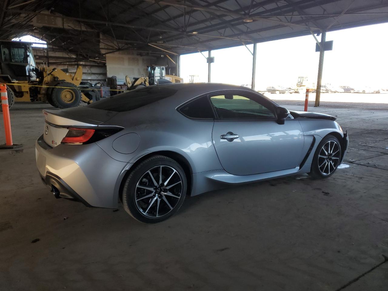 2023 TOYOTA GR 86  VIN:JF1ZNBB16P9757748