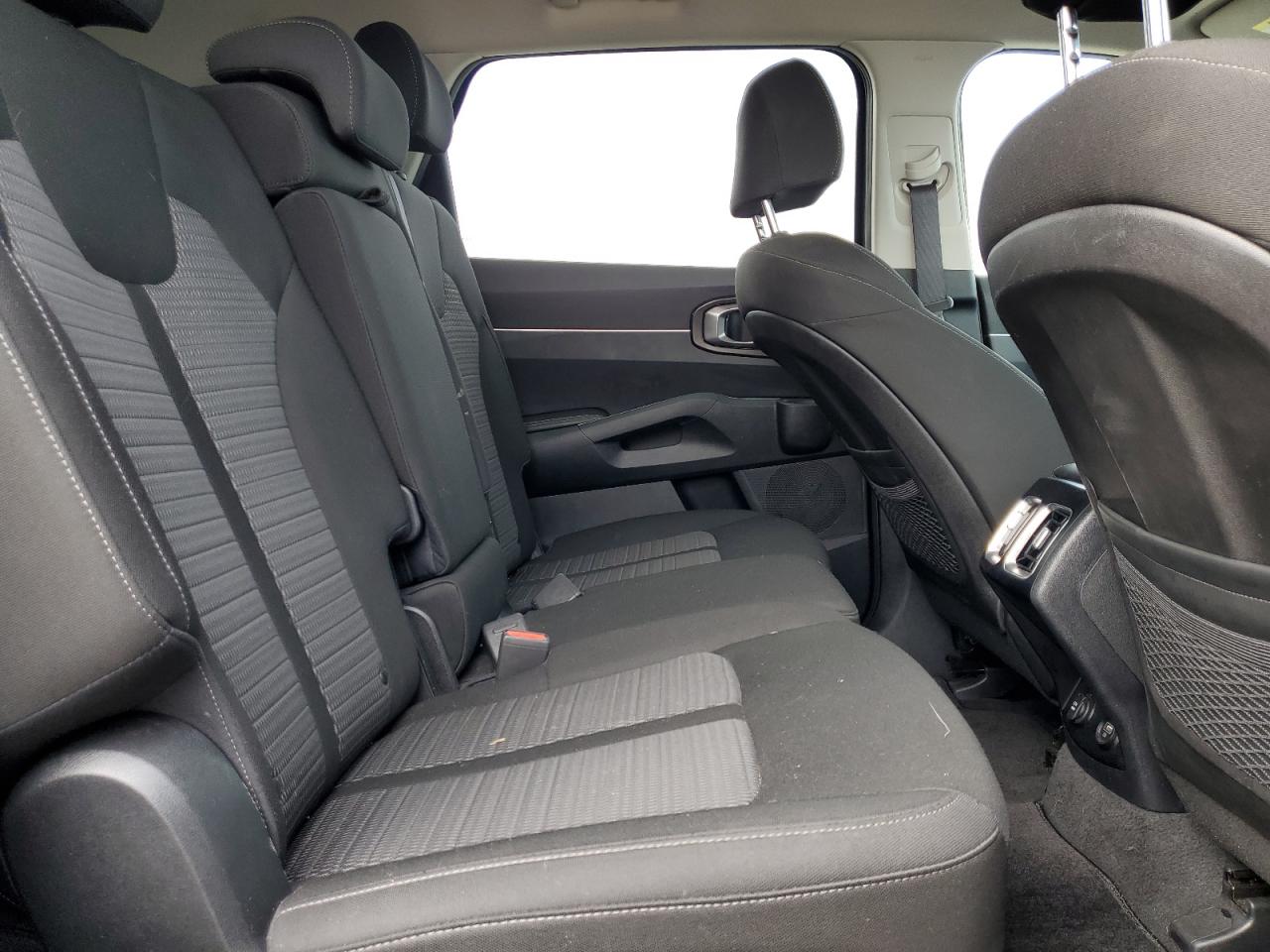 2023 KIA SORENTO LX VIN:5XYRG4LC8PG207160
