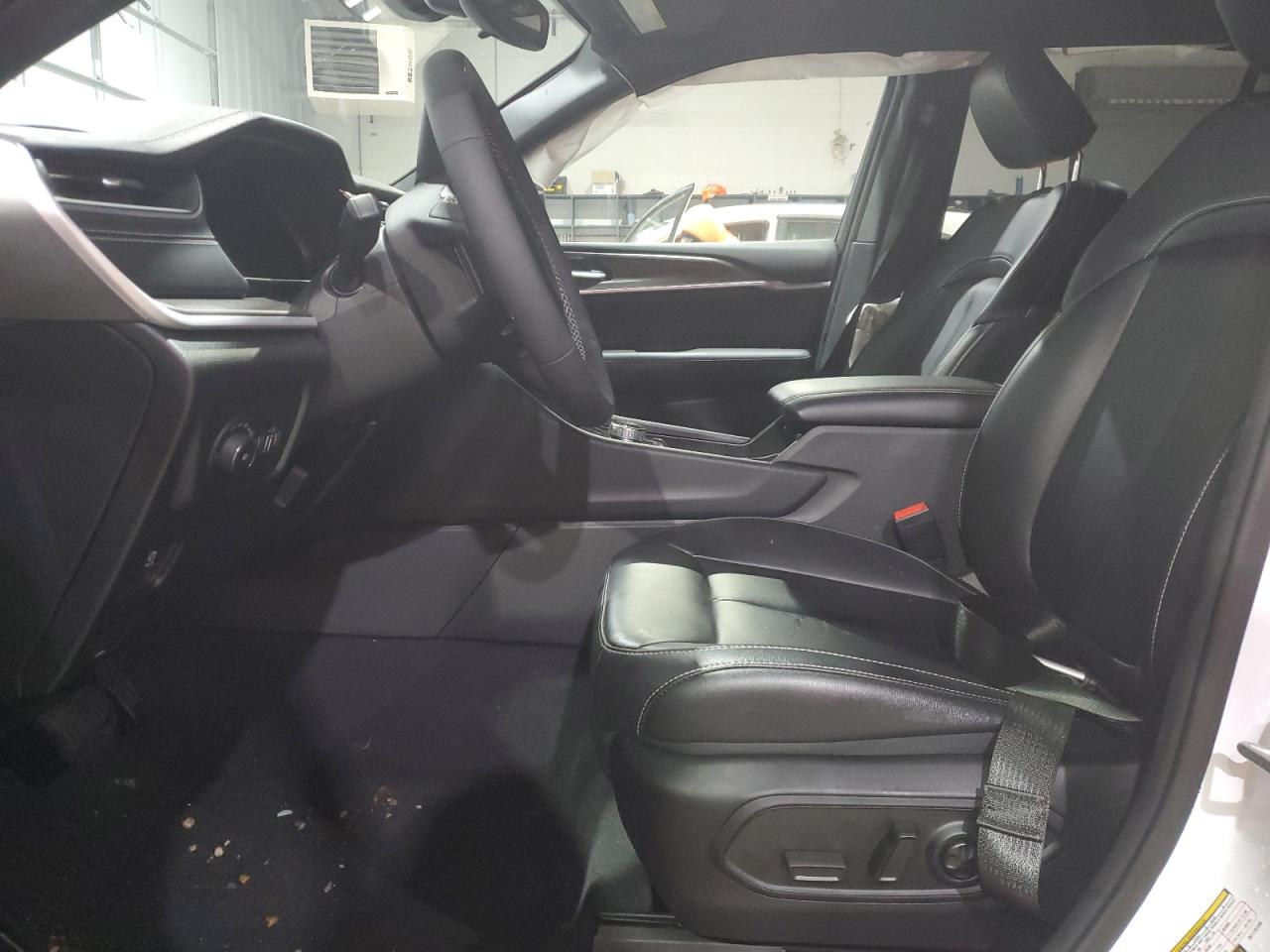2024 JEEP GRAND CHEROKEE LIMITED VIN:1C4RJHBG3RC178106