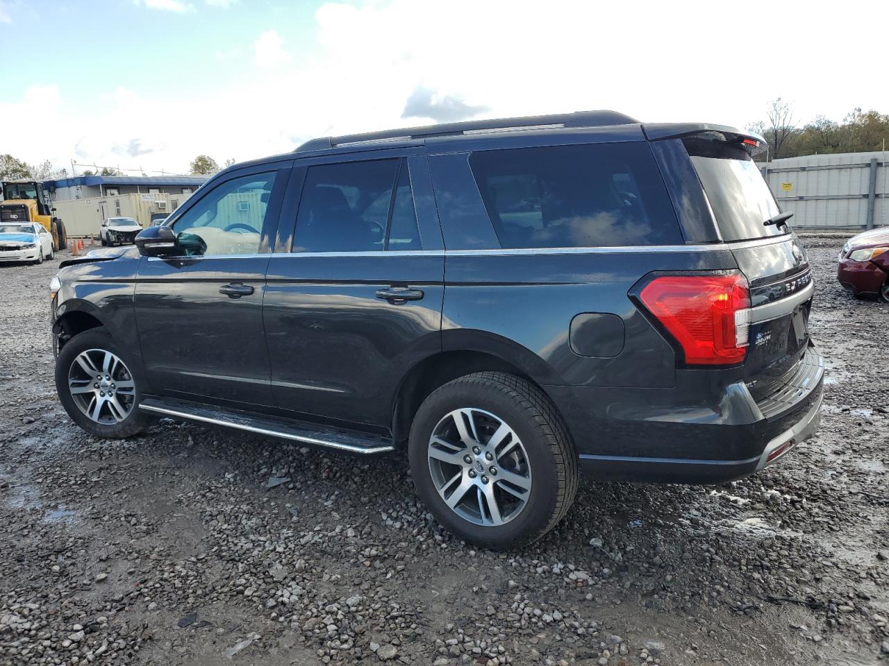 2023 FORD EXPEDITION XLT VIN:1FMJU1H86PEA62102
