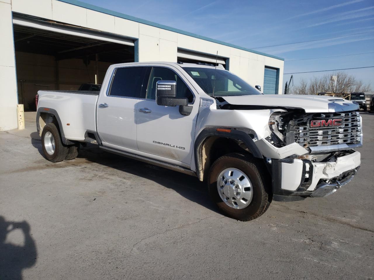 2024 GMC SIERRA K3500 DENALI VIN:1GT49WEY8RF224880