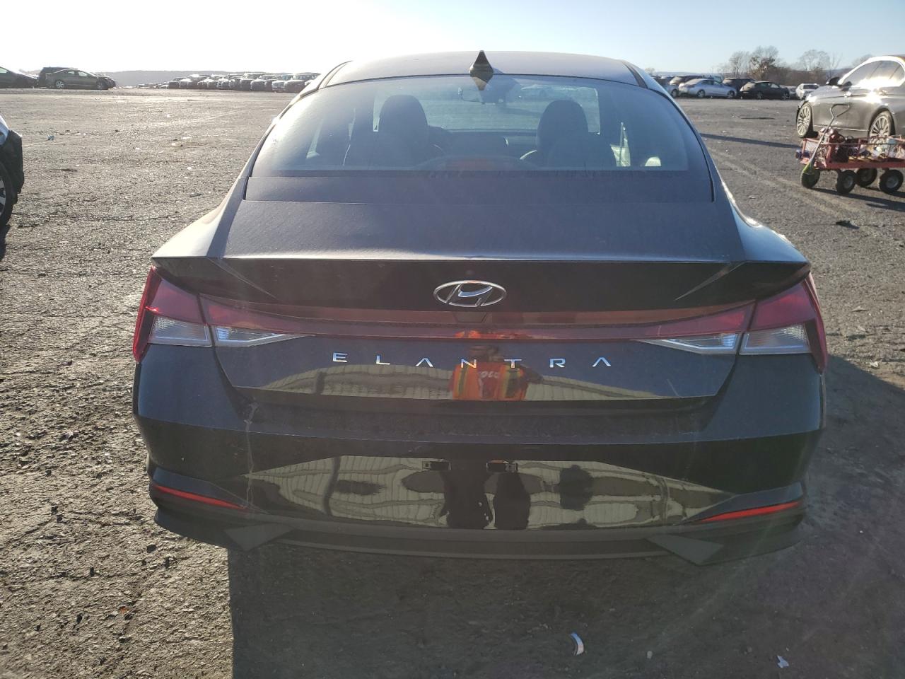 2022 HYUNDAI ELANTRA SE VIN:5NPLL4AG6NH063055