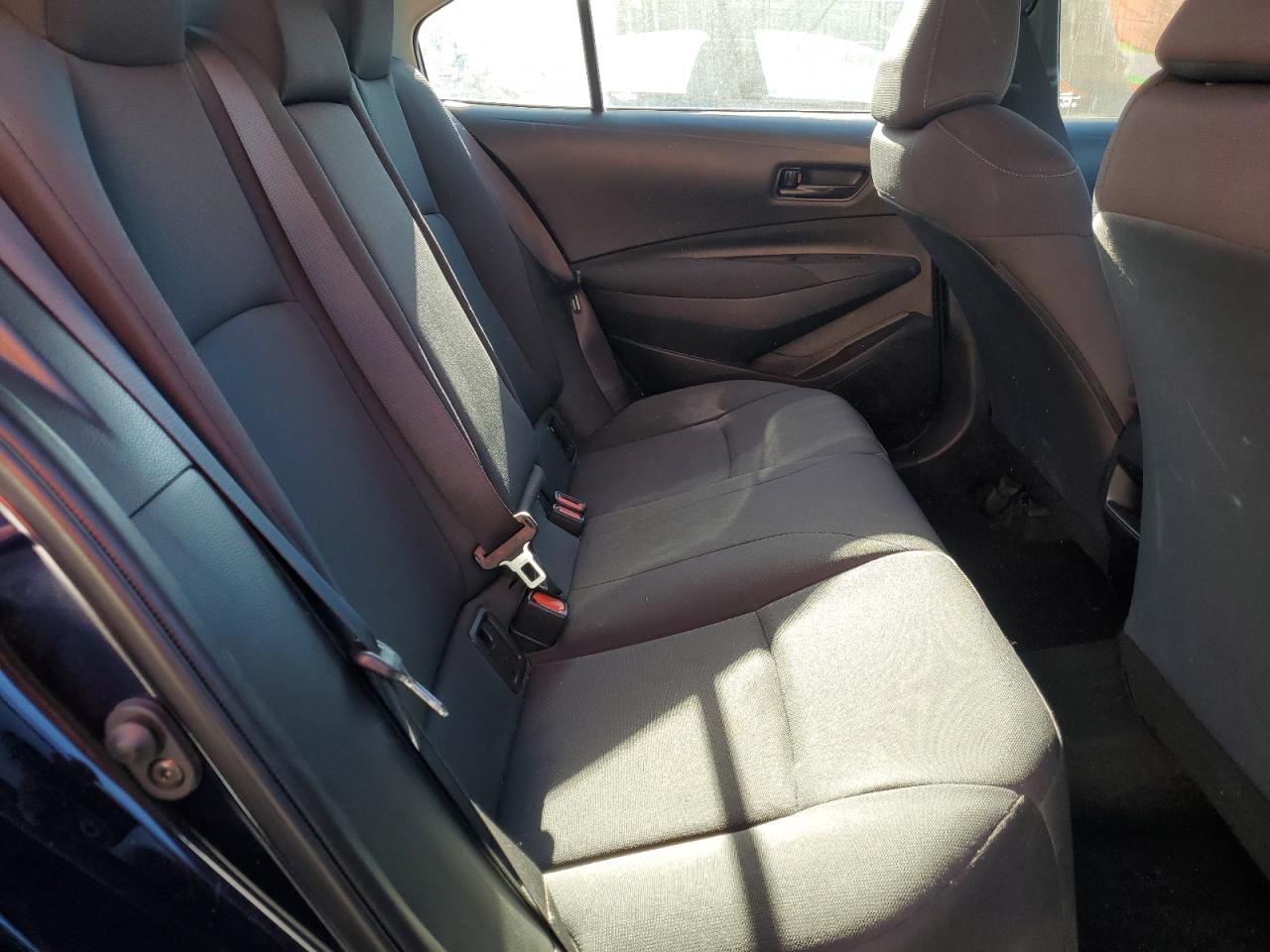 2022 TOYOTA COROLLA LE VIN:5YFVPMAE8NP305875