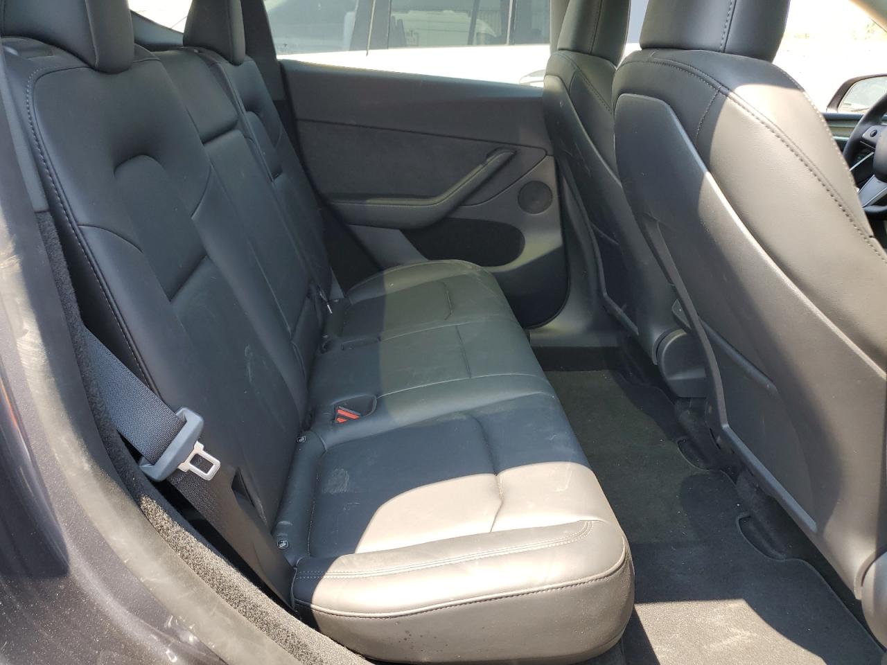 2023 TESLA MODEL Y  VIN:7SAYGDEF6PF843413