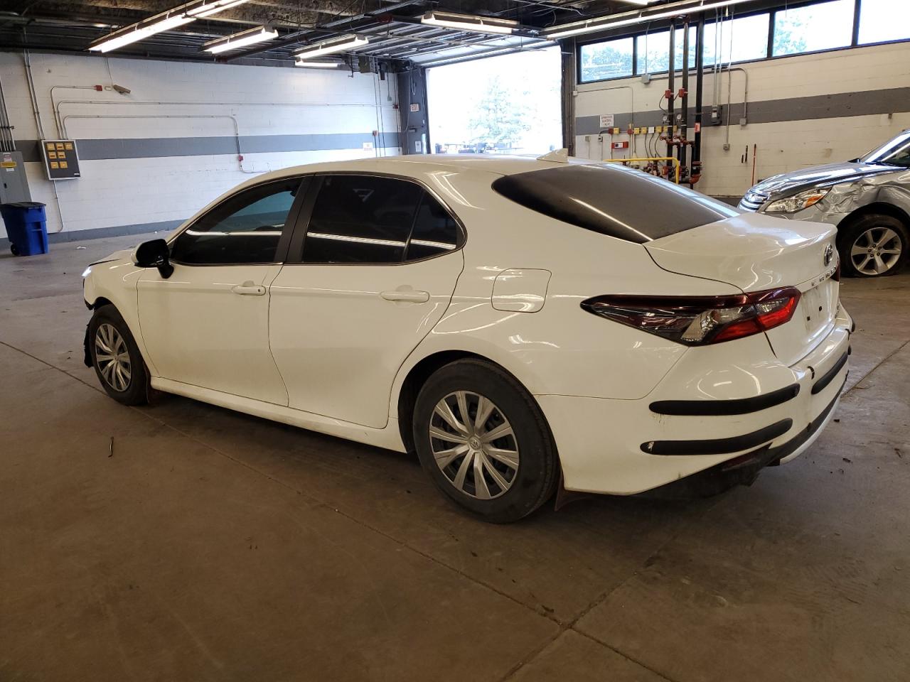 2022 TOYOTA CAMRY LE VIN:4T1C31AK6NU592817