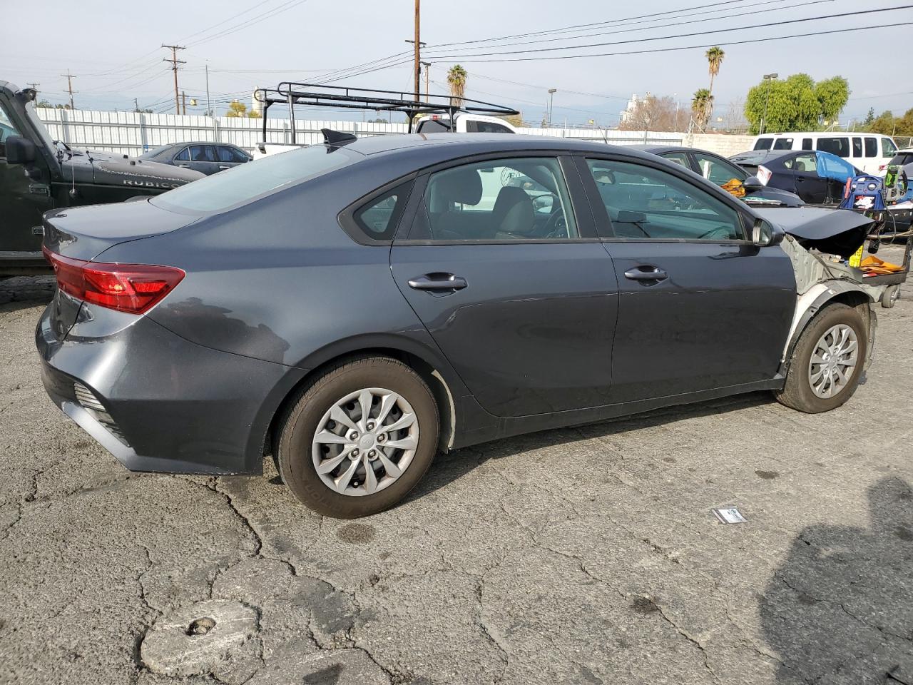 2022 KIA FORTE FE VIN:3KPF24AD8NE502654
