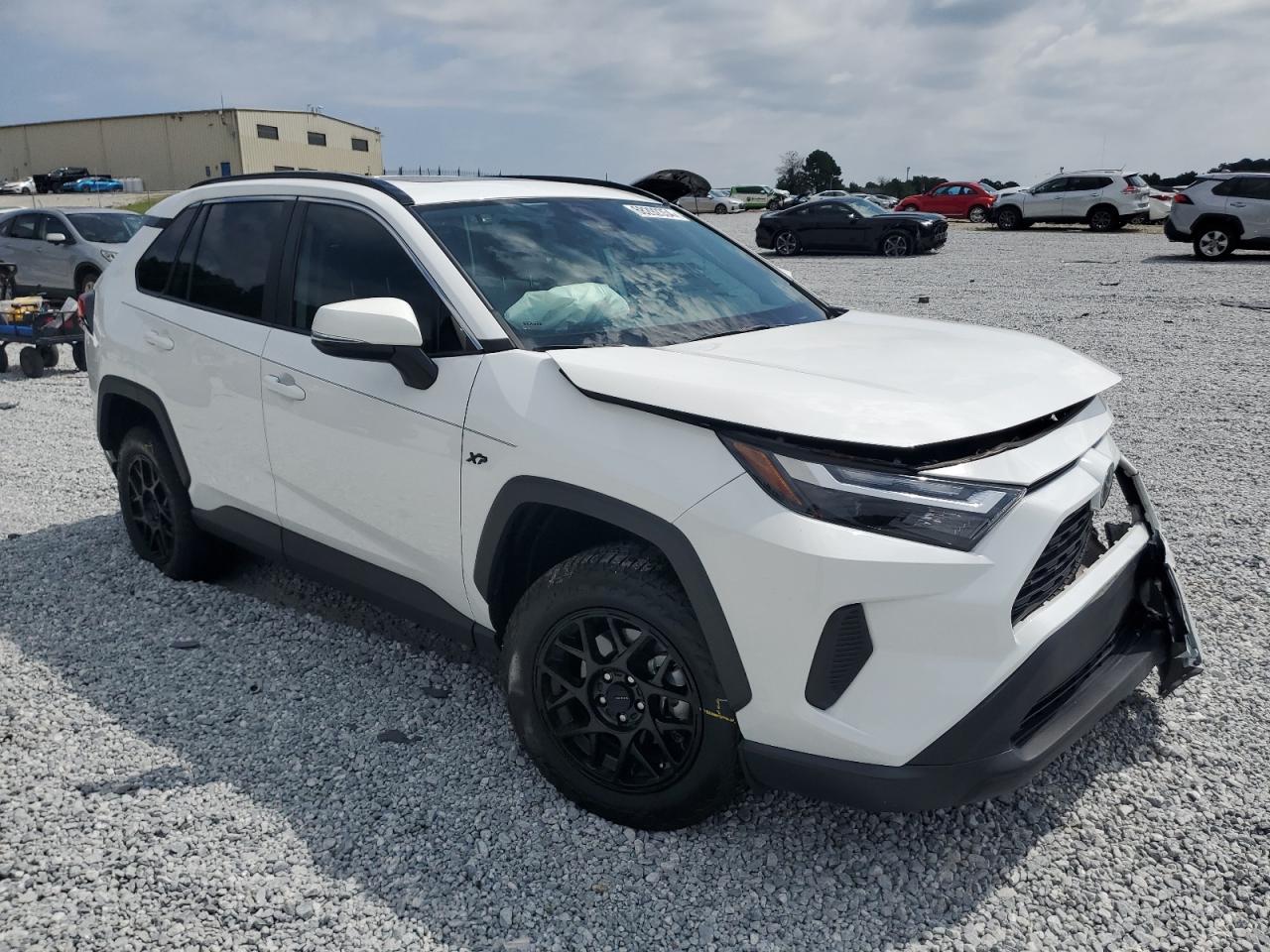 2022 TOYOTA RAV4 XLE VIN:2T3W1RFV9NW194464